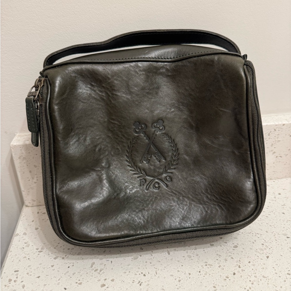 Moore and Giles Donald wash kit green leather toiletry bag